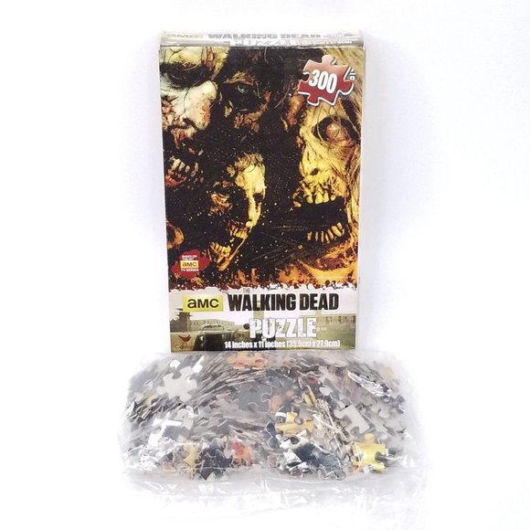 AMC Walking Dead 300 Piece Puzzle Playing Cards - Picture 3 of 9